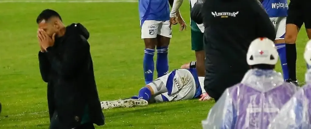 El jugador Llinás tuvo que ser retirado en camilla. El jugador Llinás tuvo que ser retirado en camilla.