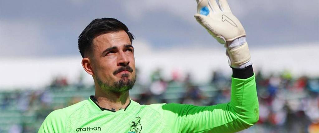 El portero de la selección boliviana sufrió un esguince de tobillo durante el duelo entre Oriente y el Tigre. El portero de la selección boliviana sufrió un esguince de tobillo durante el duelo entre Oriente y el Tigre.
