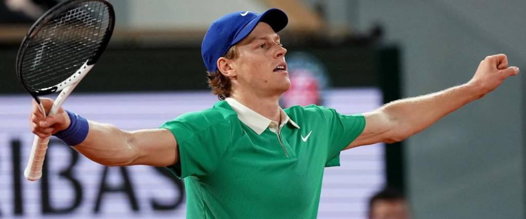El tenista italiano, número uno del mundo, se medirá al español Carlos Alcaraz en la final de París. El tenista italiano, número uno del mundo, se medirá al español Carlos Alcaraz en la final de París.
