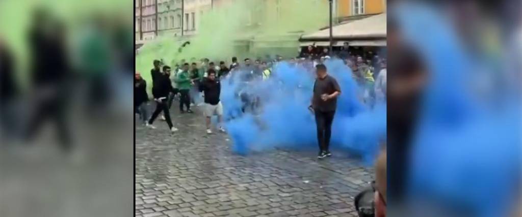 Hinchas españoles e ingleses se enfrentaron en las calles de Breslavia en la previa a la final de la Conference. Hinchas españoles e ingleses se enfrentaron en las calles de Breslavia en la previa a la final de la Conference.
