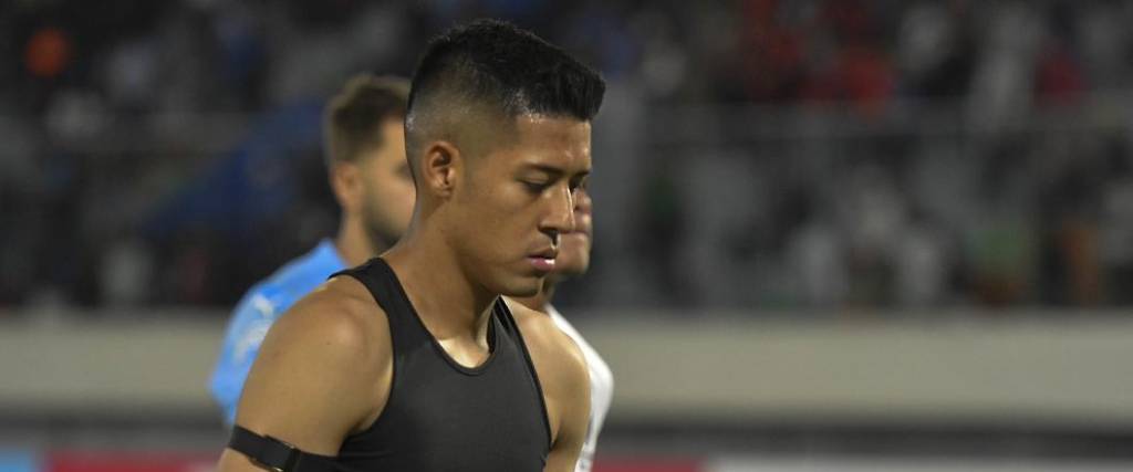 El mediocampista tarijeño fue suspendido de forma provisional mientras se investiga el doping positivo. El mediocampista tarijeño fue suspendido de forma provisional mientras se investiga el doping positivo.