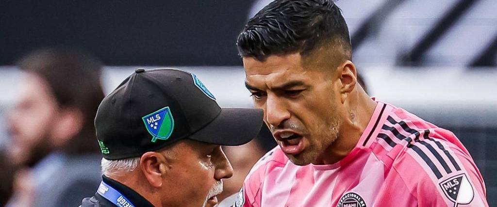 El delantero del Inter Miami fue suspendido tanto en la MLS como en la Leagues Cup por escupir a un rival. El delantero del Inter Miami fue suspendido tanto en la MLS como en la Leagues Cup por escupir a un rival.