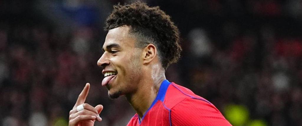 El joven atacante, de 20 años, sufrió una lesión muscular y no estará disponible en el equipo parisino. El joven atacante, de 20 años, sufrió una lesión muscular y no estará disponible en el equipo parisino.