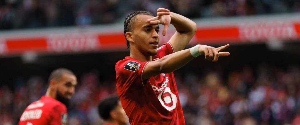El mediocampista, de 18 años, convirtió su primer gol como profesional con la camiseta del Lille. El mediocampista, de 18 años, convirtió su primer gol como profesional con la camiseta del Lille.