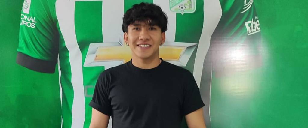 Mirko Tomianovic firmó contrato como nuevo jugador de Oriente Petrolero hasta junio de 2026. Mirko Tomianovic firmó contrato como nuevo jugador de Oriente Petrolero hasta junio de 2026.
