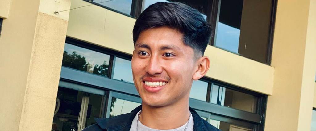 El jugador de la Verde comentó que volverá a su antiguo look porque no le gustaron los bigotes. El jugador de la Verde comentó que volverá a su antiguo look porque no le gustaron los bigotes.