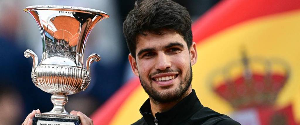 El tenista español venció en la final al italiano Jannik Sinner para ganar el Masters 1000 de Roma. El tenista español venció en la final al italiano Jannik Sinner para ganar el Masters 1000 de Roma.