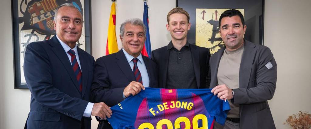 La junta directiva del Barcelona hizo oficial la renovación de contrato del neerlandés De Jong hasta 2029. La junta directiva del Barcelona hizo oficial la renovación de contrato del neerlandés De Jong hasta 2029.
