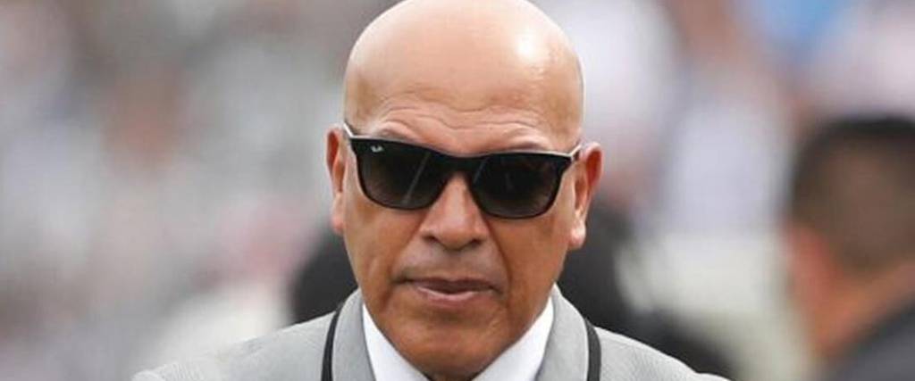 El técnico peruano reveló que tenía una propuesta de Oriente Petrolero para volver a dirigir al fútbol boliviano El técnico peruano reveló que tenía una propuesta de Oriente Petrolero para volver a dirigir al fútbol boliviano