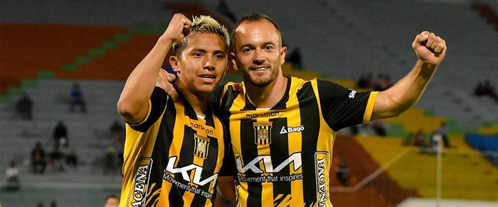 John García fue la gran figura del compromiso al marcar cuatro goles para la remontada del Tigre. John García fue la gran figura del compromiso al marcar cuatro goles para la remontada del Tigre.