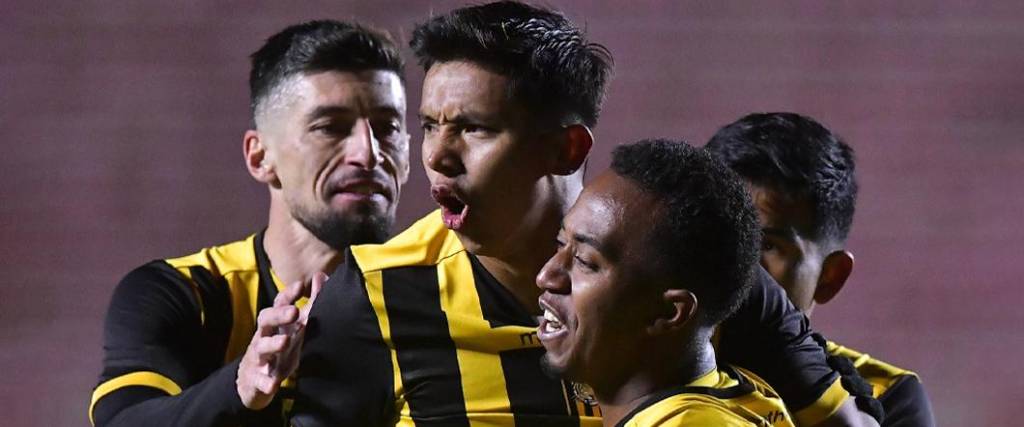 El Tigre se impuso en condición de local gracias a los goles de García y Arrascaita. El Tigre se impuso en condición de local gracias a los goles de García y Arrascaita.