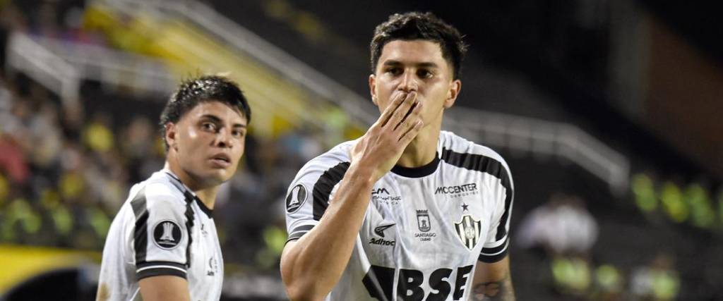 El equipo argentino se impuso por 1-2 en condición de visitante ante Deportivo Táchira de Venezuela. El equipo argentino se impuso por 1-2 en condición de visitante ante Deportivo Táchira de Venezuela.