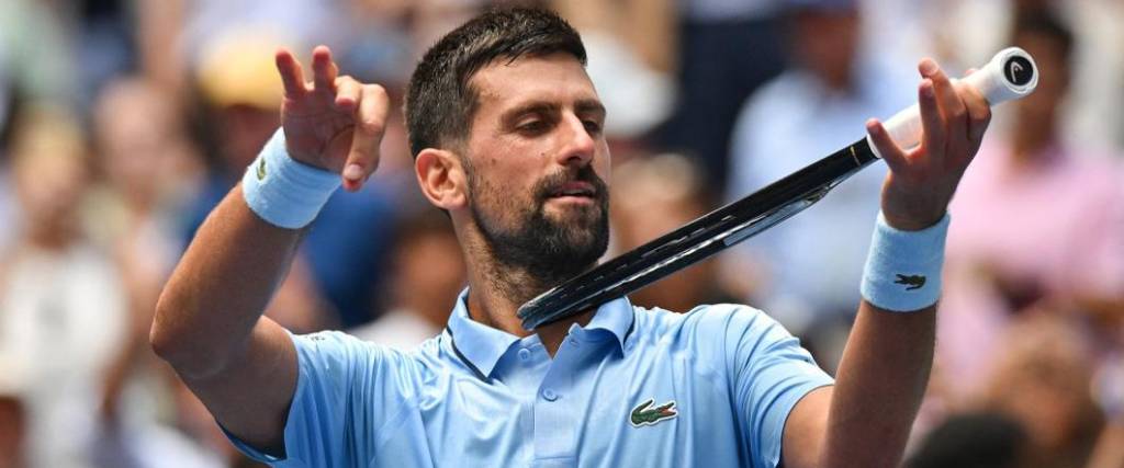 El tenista serbio se repuso tras perder un set ante Svajda para ganar por 3-1 y meterse en tercera ronda. El tenista serbio se repuso tras perder un set ante Svajda para ganar por 3-1 y meterse en tercera ronda.