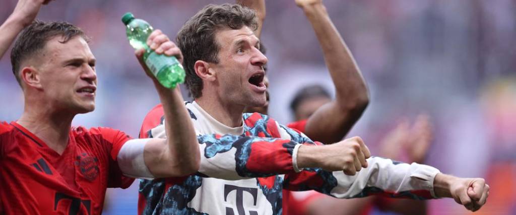 El equipo bávaro, que empató ante Leipzig, terminó festejando la obtención de un nuevo título de Bundesliga El equipo bávaro, que empató ante Leipzig, terminó festejando la obtención de un nuevo título de Bundesliga