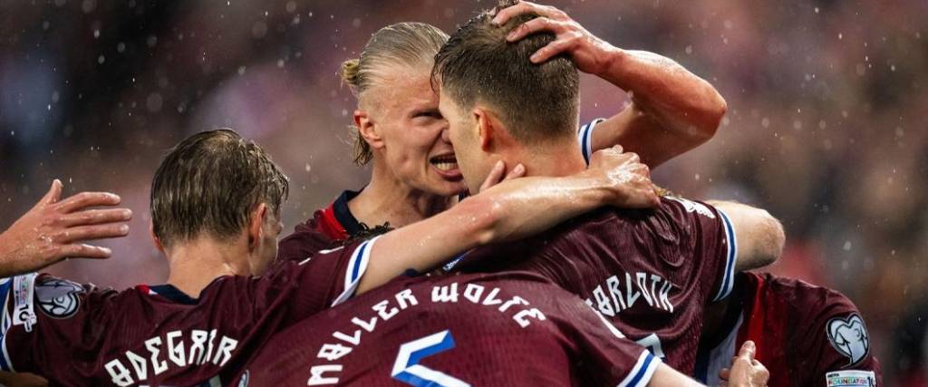 Noruega logró su tercera victoria para liderar su grupo en las Eliminatorias europeas rumbo al Mundial. Noruega logró su tercera victoria para liderar su grupo en las Eliminatorias europeas rumbo al Mundial.