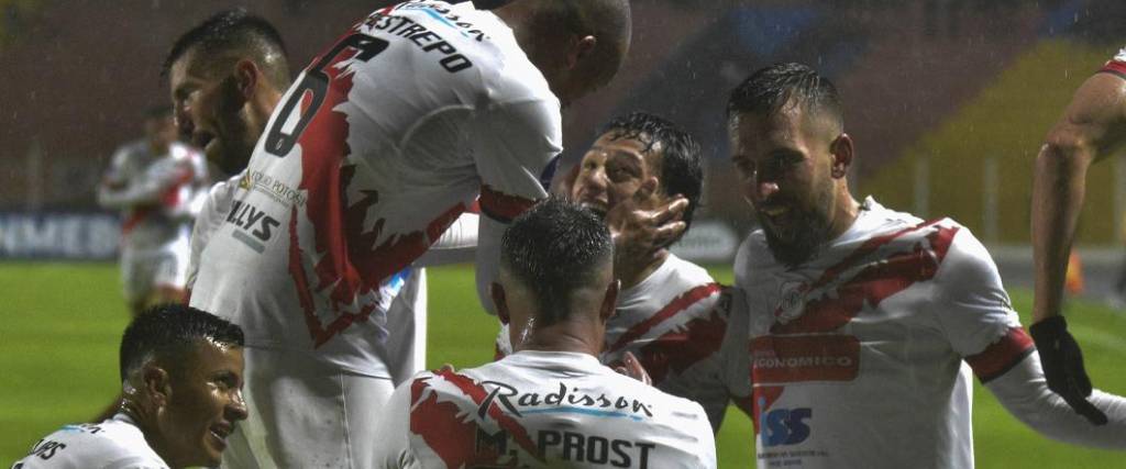 El equipo potosino sumó su segunda victoria en la fase de grupos de la Copa Sudamericana. El equipo potosino sumó su segunda victoria en la fase de grupos de la Copa Sudamericana.