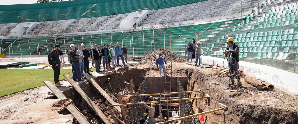 La comisión visitó el estadio este martes, 26 de agosto La comisión visitó el estadio este martes, 26 de agosto