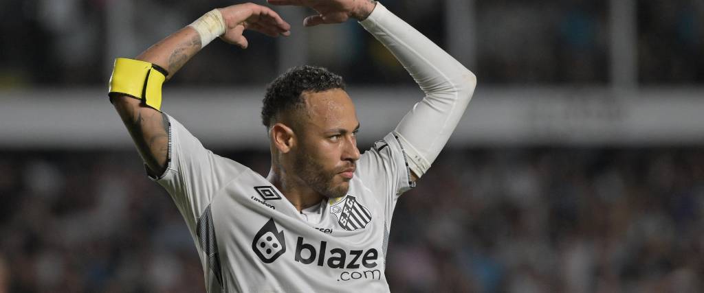 Neymar fue expulsado en el partido del domingo Neymar fue expulsado en el partido del domingo