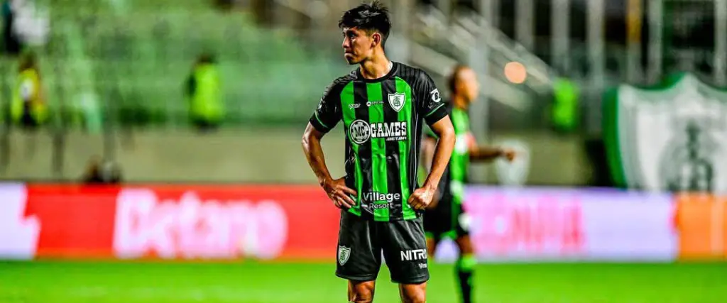 Miguel Terceros juega cedido en el América MG Miguel Terceros juega cedido en el América MG