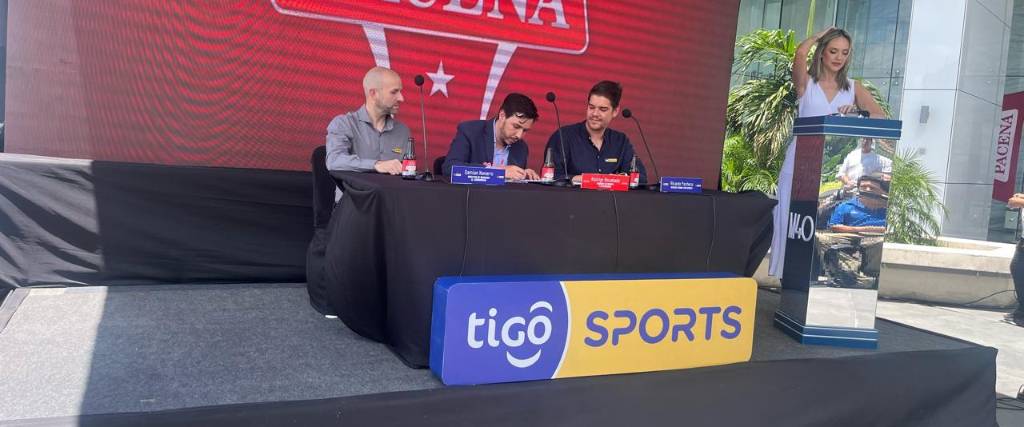 Firma del acuerdo entre Tigo y CBN Firma del acuerdo entre Tigo y CBN