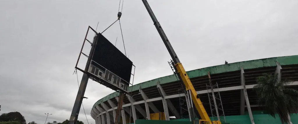 Los trabajos en el estadio Tahuichi se realizan desde mayo Los trabajos en el estadio Tahuichi se realizan desde mayo