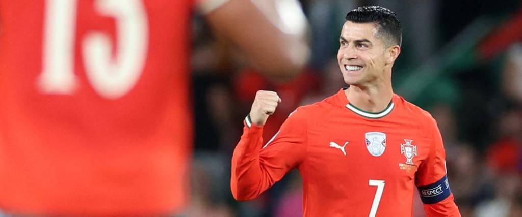 Cristiano Ronaldo alcanzó la cifra de 41 goles y ser el máximo artillero histórico de las Eliminatorias. Cristiano Ronaldo alcanzó la cifra de 41 goles y ser el máximo artillero histórico de las Eliminatorias.