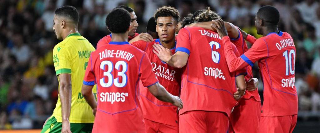 El campeón francés inició su campaña en la Ligue 1 con una victoria en condición de visitante ante Nantes. El campeón francés inició su campaña en la Ligue 1 con una victoria en condición de visitante ante Nantes.