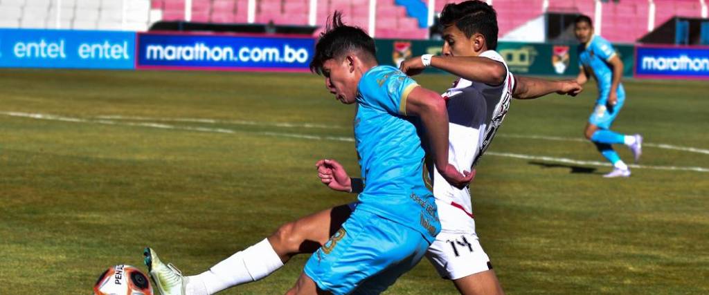 El duelo entre potosinos y académicos terminó con tres jugadores expulsados. El duelo entre potosinos y académicos terminó con tres jugadores expulsados.