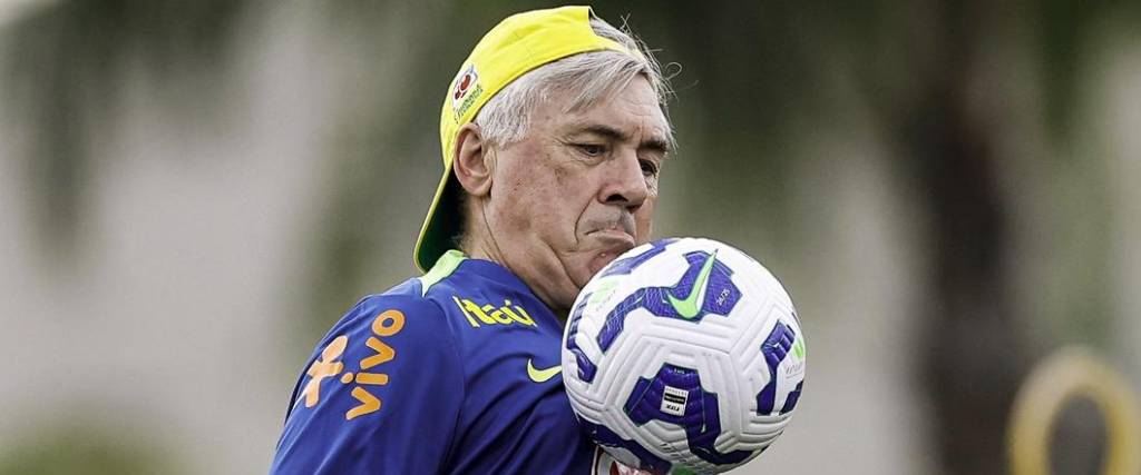 El DT de la selección brasileña confirmó que el atacante del Barcelona será titular ante Paraguay. El DT de la selección brasileña confirmó que el atacante del Barcelona será titular ante Paraguay.