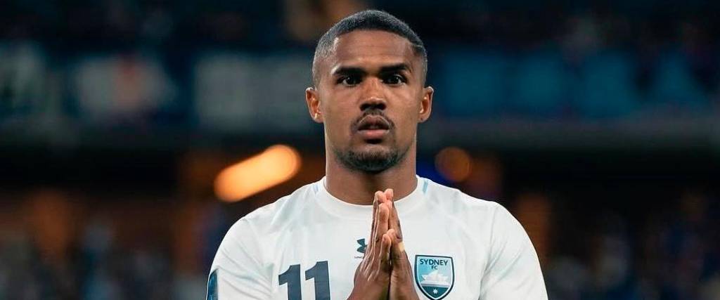 El exjugador de la Juventus y Bayern fue sentenciado a prisión por incumplir el pago de pensión alimenticia. El exjugador de la Juventus y Bayern fue sentenciado a prisión por incumplir el pago de pensión alimenticia.