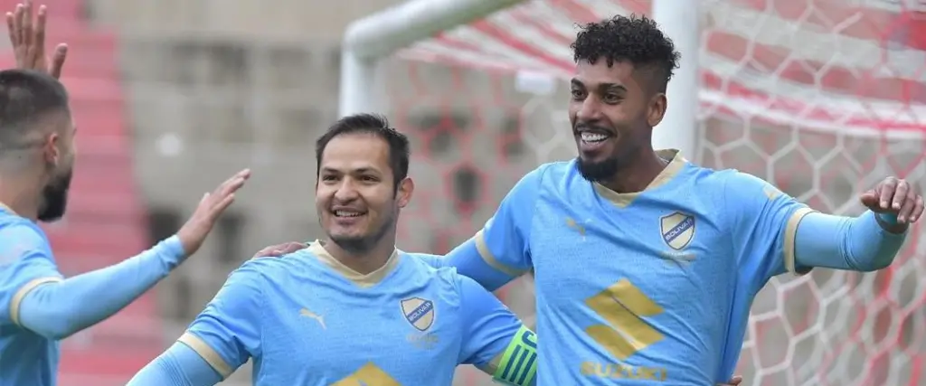La academia paceña se impuso por 0-3 en condición de visitante con dos goles de Fábio Gomes. La academia paceña se impuso por 0-3 en condición de visitante con dos goles de Fábio Gomes.
