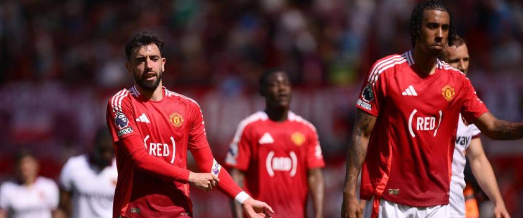 El United no pudo lograr un triunfo y sigue en caída libre en la Premier League, ocupando el puesto 16. El United no pudo lograr un triunfo y sigue en caída libre en la Premier League, ocupando el puesto 16.