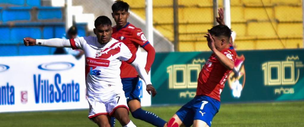 El equipo aviador logró remontar el compromiso para imponerse en la Villa Imperial por 1-2. El equipo aviador logró remontar el compromiso para imponerse en la Villa Imperial por 1-2.
