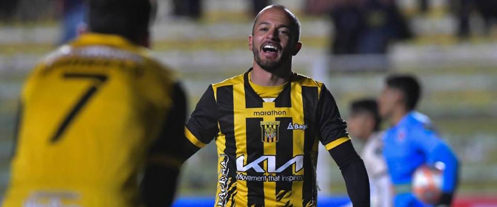 El paraguayo Juan Godoy marcó el tanto del triunfo para el Tigre a los 89 minutos del compromiso. El paraguayo Juan Godoy marcó el tanto del triunfo para el Tigre a los 89 minutos del compromiso.