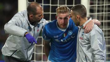 Kevin De Bruyne será operado y estará de baja al menos tres meses en el Napoli Kevin De Bruyne será operado y estará de baja al menos tres meses en el Napoli