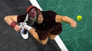 Jannik Sinner avanza por primera vez a cuartos en París tras vencer a Cerúndolo Jannik Sinner avanza por primera vez a cuartos en París tras vencer a Cerúndolo