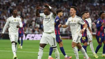 Minuto a minuto: El VAR anula un penal para el Real Madrid ante Barcelona (0-0) Minuto a minuto: El VAR anula un penal para el Real Madrid ante Barcelona (0-0)