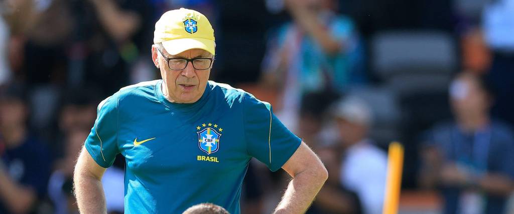 El entrenador de Brasil, el italiano Carlo Ancelotti en un entrenamiento anterior.