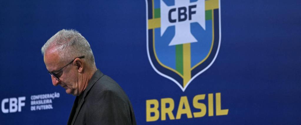 El entrenador de la selección nacional de fútbol de Brasil, Dorival Junior