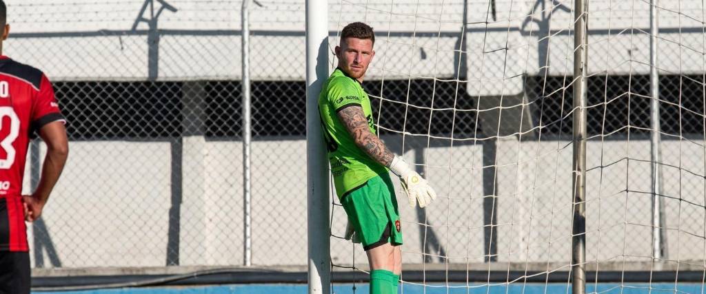 El arquero Gabriel Gustavo Tesonotte de Wilstermann Cooperativas, que juega la Copa Simón Bolívar.