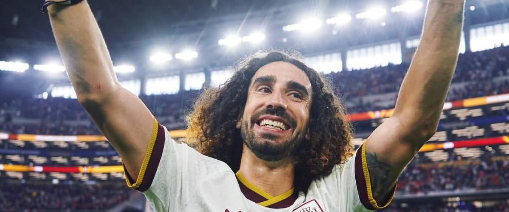 Marc Cucurella se hizo sentir en los festejos de España. 