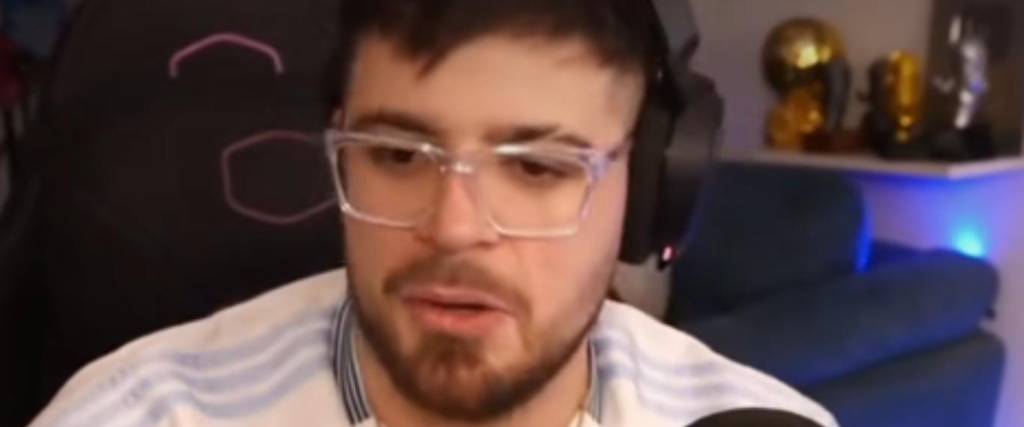 El streamer La Cobra apoya a la verde en el repechaje.