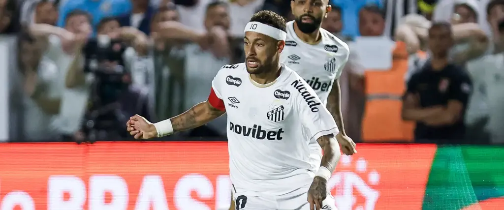 Neymar, astro brasileño del club Santos FC.