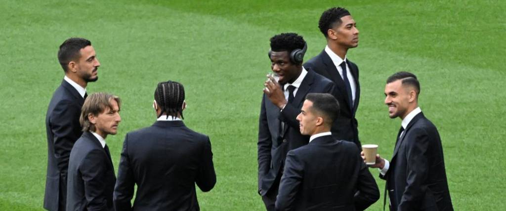 Los jugadores del Real Madrid acaban de llegar al estadio de Wembley para disputar la gran final.