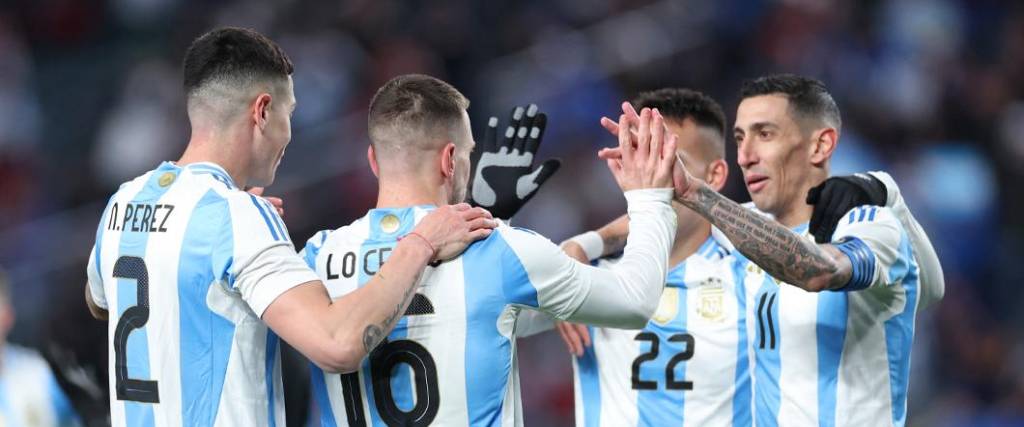 La selección argentina logró su primera victoria de 2024 tras vencer a El Salvador, en un duelo amistoso.