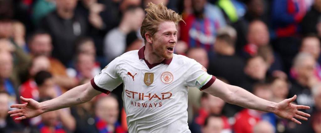 El mediocampista belga Kevin de Bruyne anotó el primer tanto del conjunto ciudadano ante el Crystal Palace