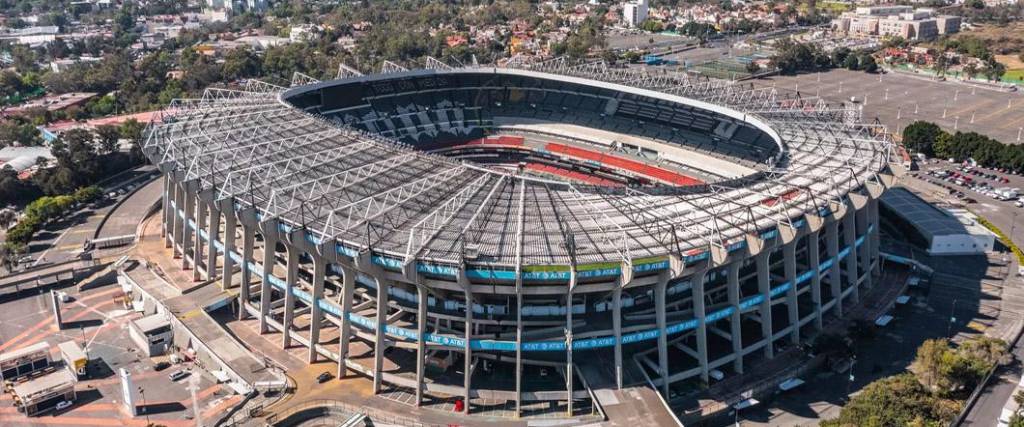 El estadio Azteca se cerrará dentro de poco para que se haga una remodelación moderna para el Mundial.