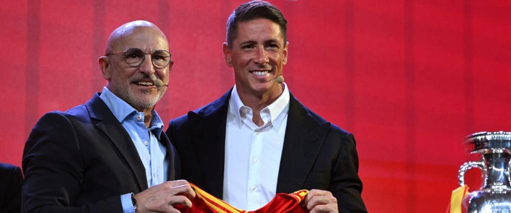 El seleccionador español renovó su contrato por dos temporadas más para continuar al mando de la Roja.