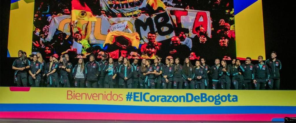 Las jugadoras de la selección colombiana fueron homenajeadas por su hazaña en el Mundial femenino.