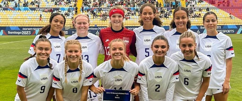 EL equipo femenino de Estados Unidos fue ampliamente superior al boliviano en Chile.